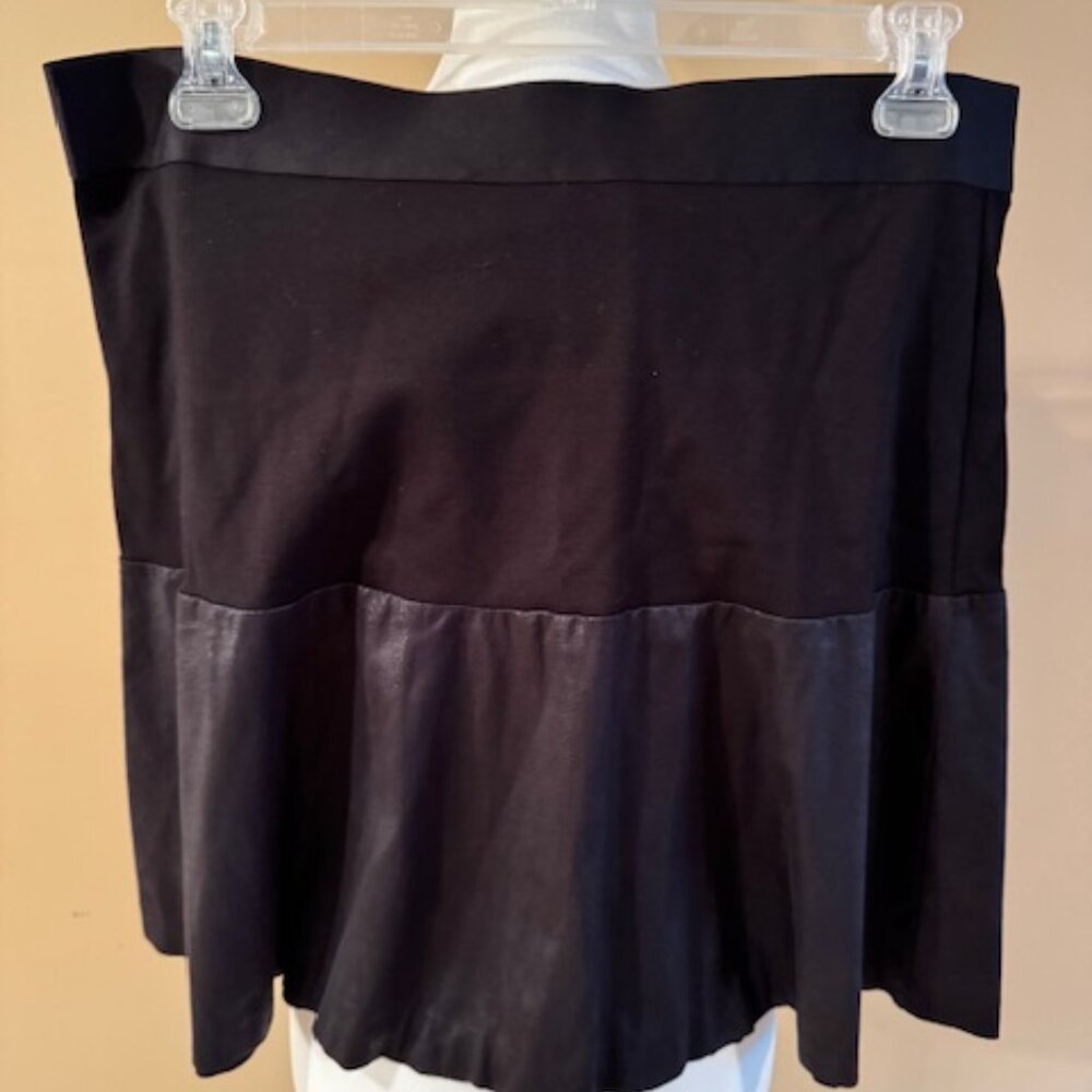 Cabi ponte knit and faux leather swing skirt - size XL